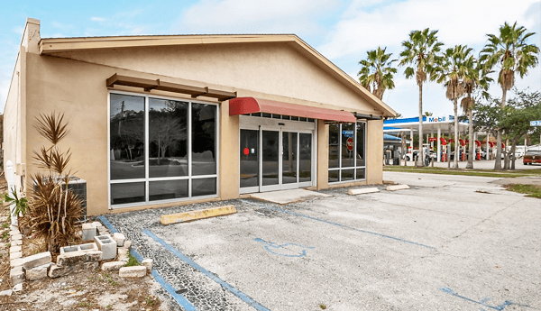 LARGO RETAIL / OFFICE BUILDING FOR SALE / LEASE