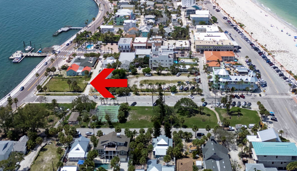 PASS A GRILLE WAY COMMERCIAL LOT